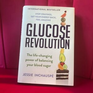 Book 📚 Glucose Revolution by Jesse Inchauspé